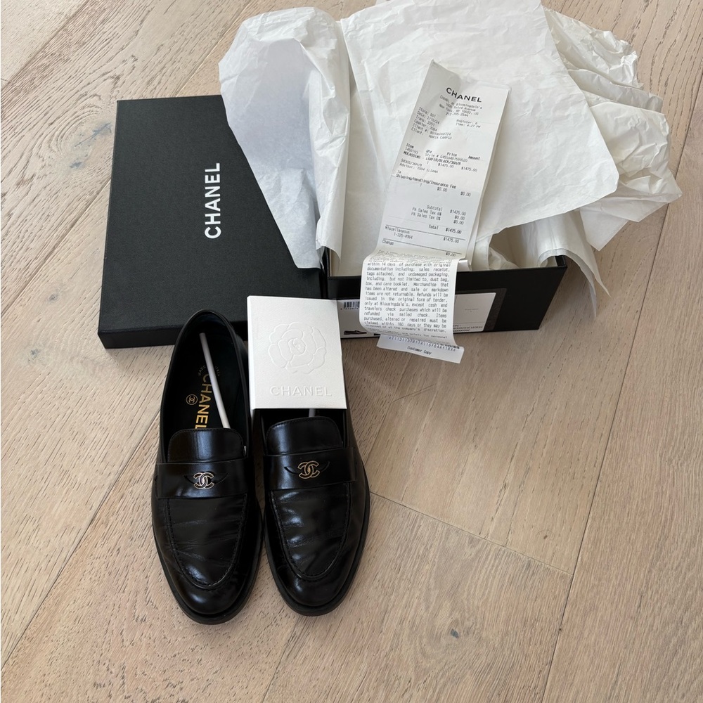 Chanel Black Womens loafers